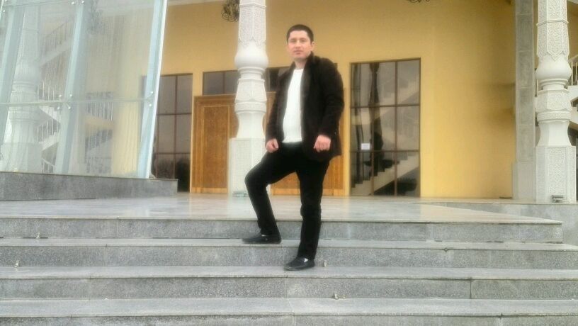  49646614  Tokhirzhon, 38 ,    
