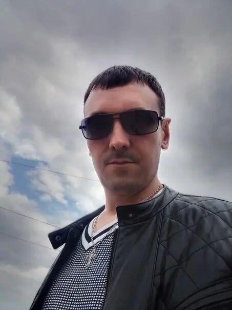  31701854  , 35 ,    