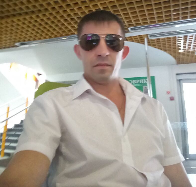  ,   Alex, 41 ,   ,   , c 