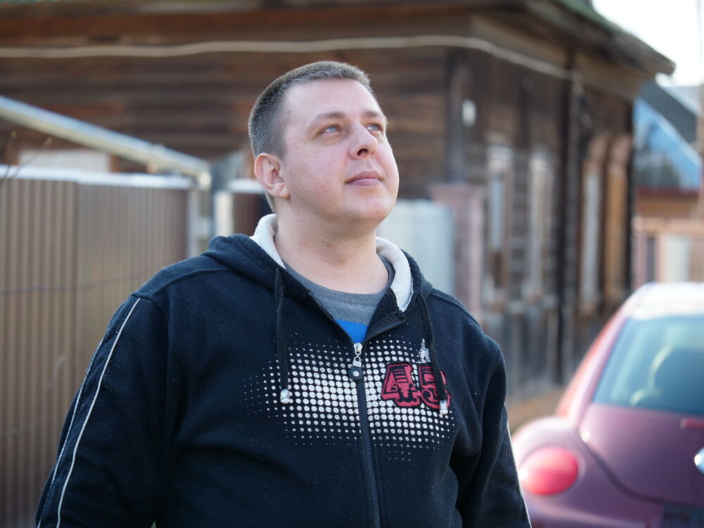 ,   DENIS, 43 ,   ,   , c 