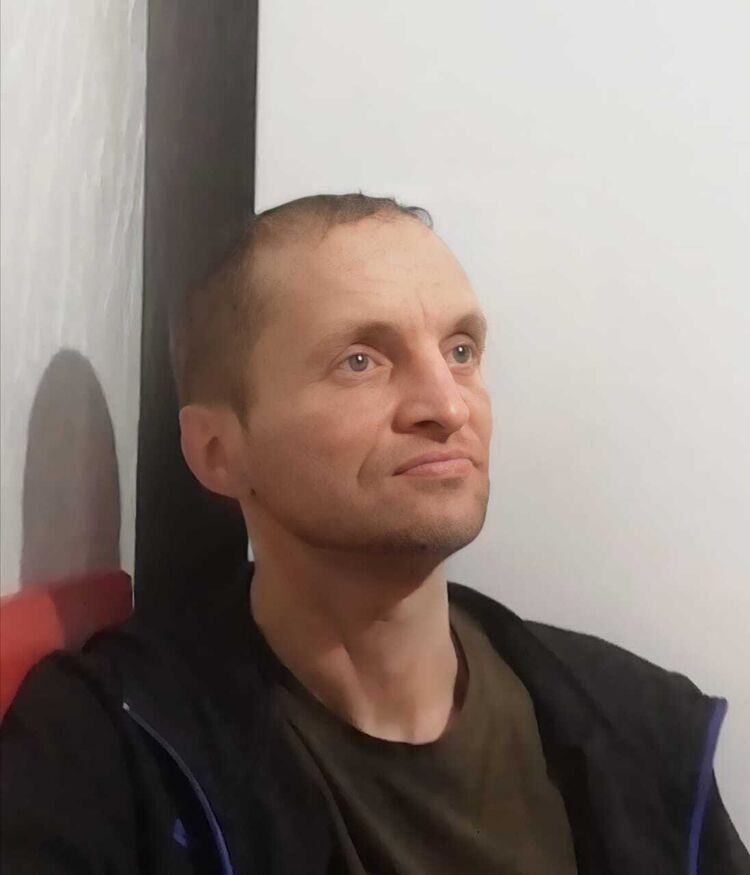 25717364  , 48 ,    
