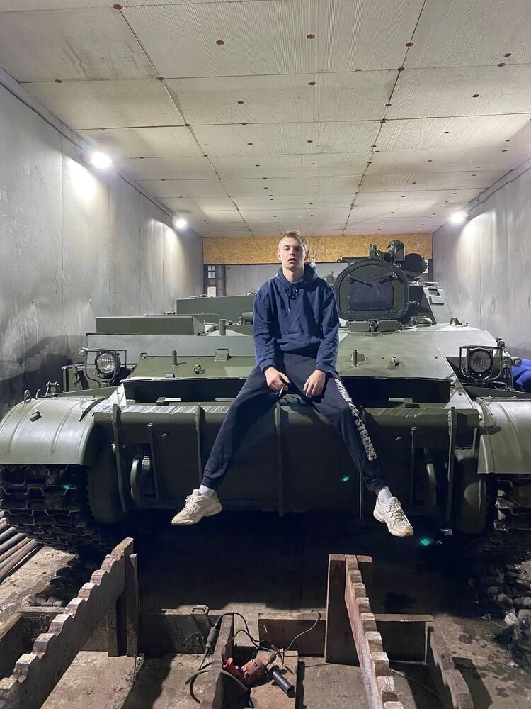  ,   , 20 ,   
