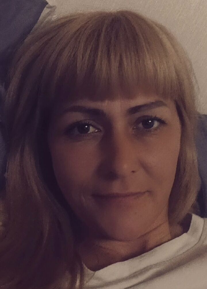  49221714  , 38 ,    