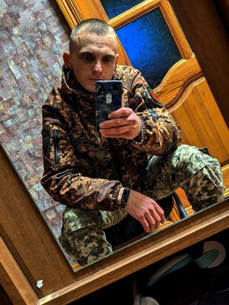  ,   Cecil, 25 ,   ,   