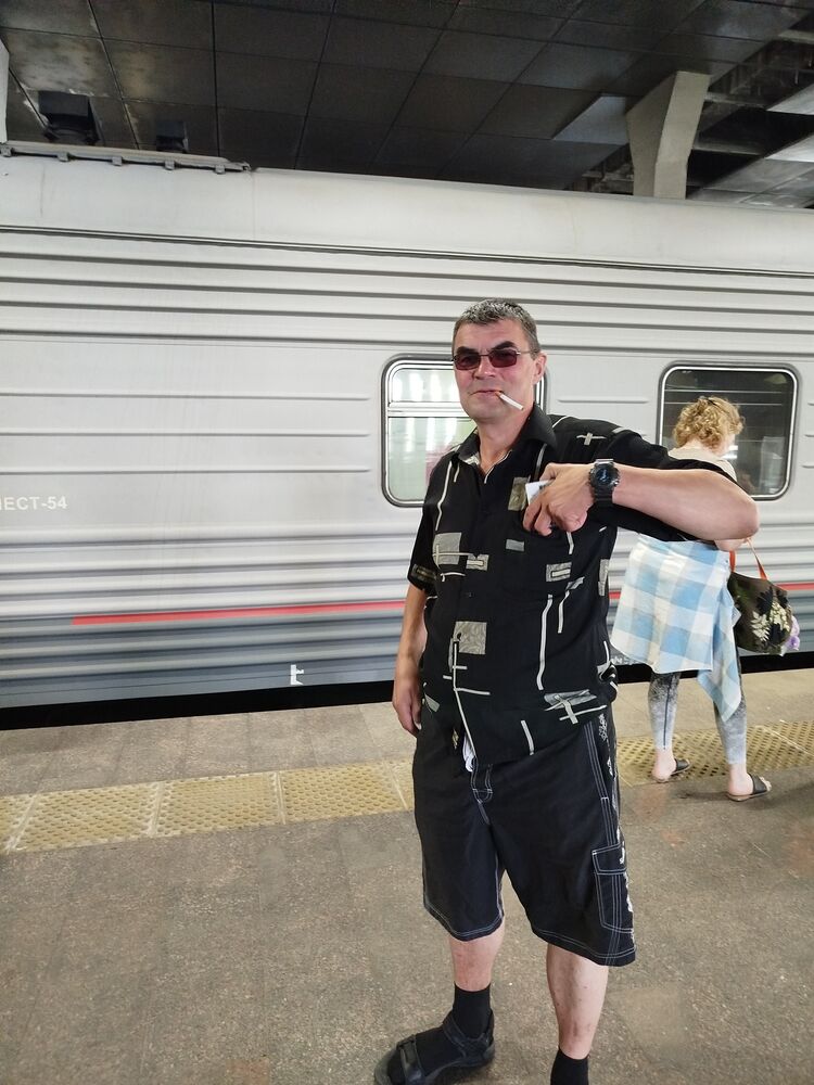  53919474  , 51 ,    -