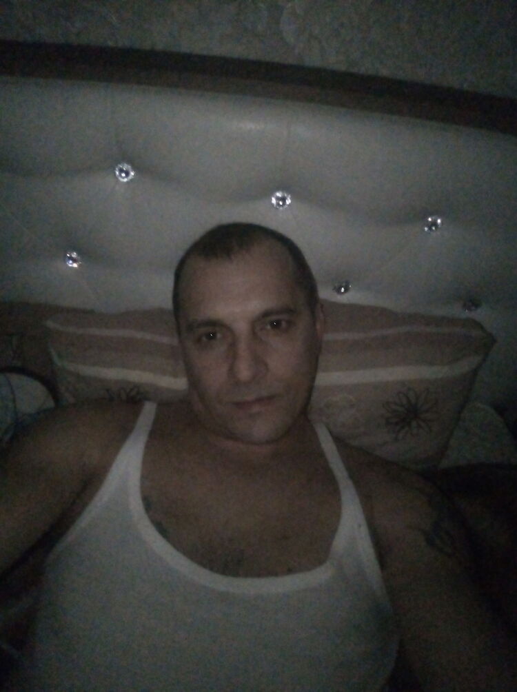  18132994  , 42 ,    