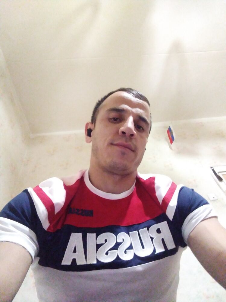 ���� 18401914 ������� Azizi, 30 ���, ���� ���������� � ������