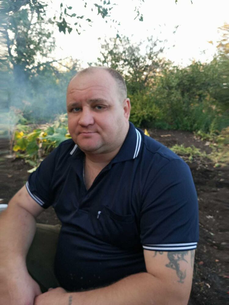  47274324  Aleksei, 46 ,    
