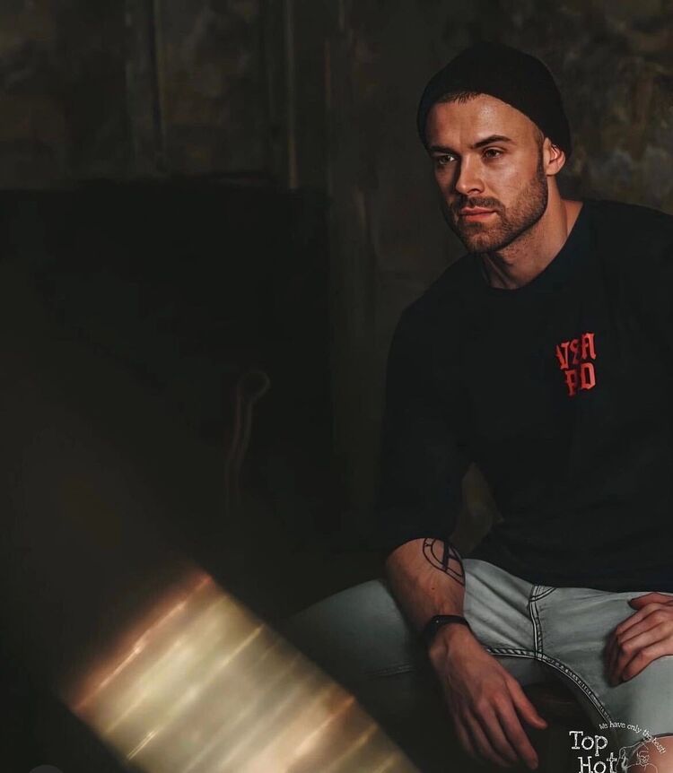 ���� 31667934 ������� Edvard, 31 ���, ���� ���������� � ������