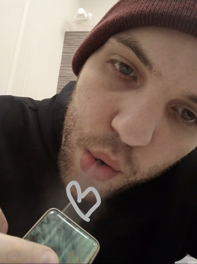  --,   , 28 ,   