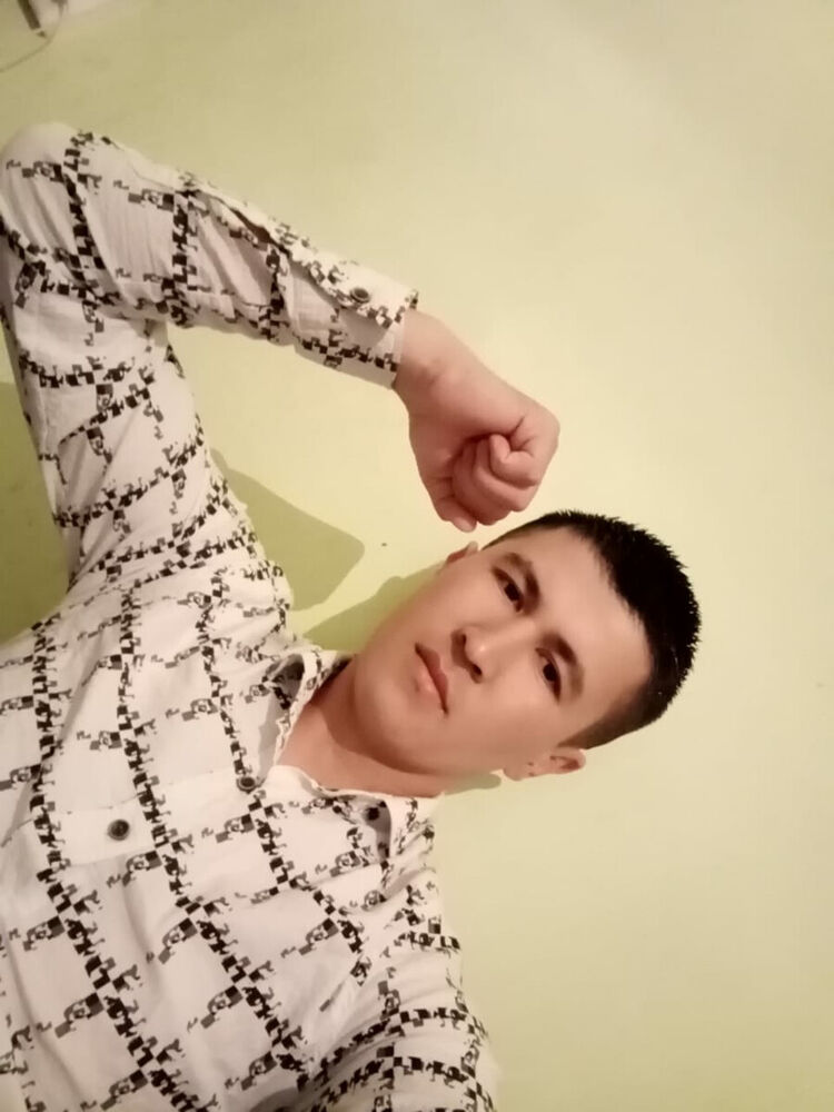  ,   Aliks, 44 ,   ,   , c 