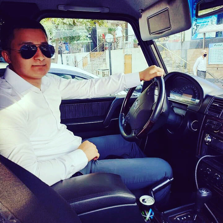  39266734  Akbar, 27 ,    