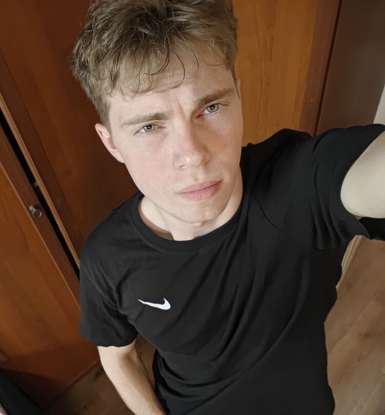  52589864  , 19 ,    