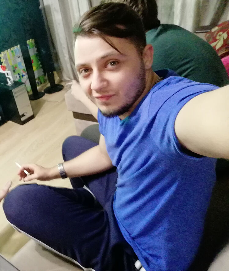 ,   Nick, 32 ,   ,   , c 
