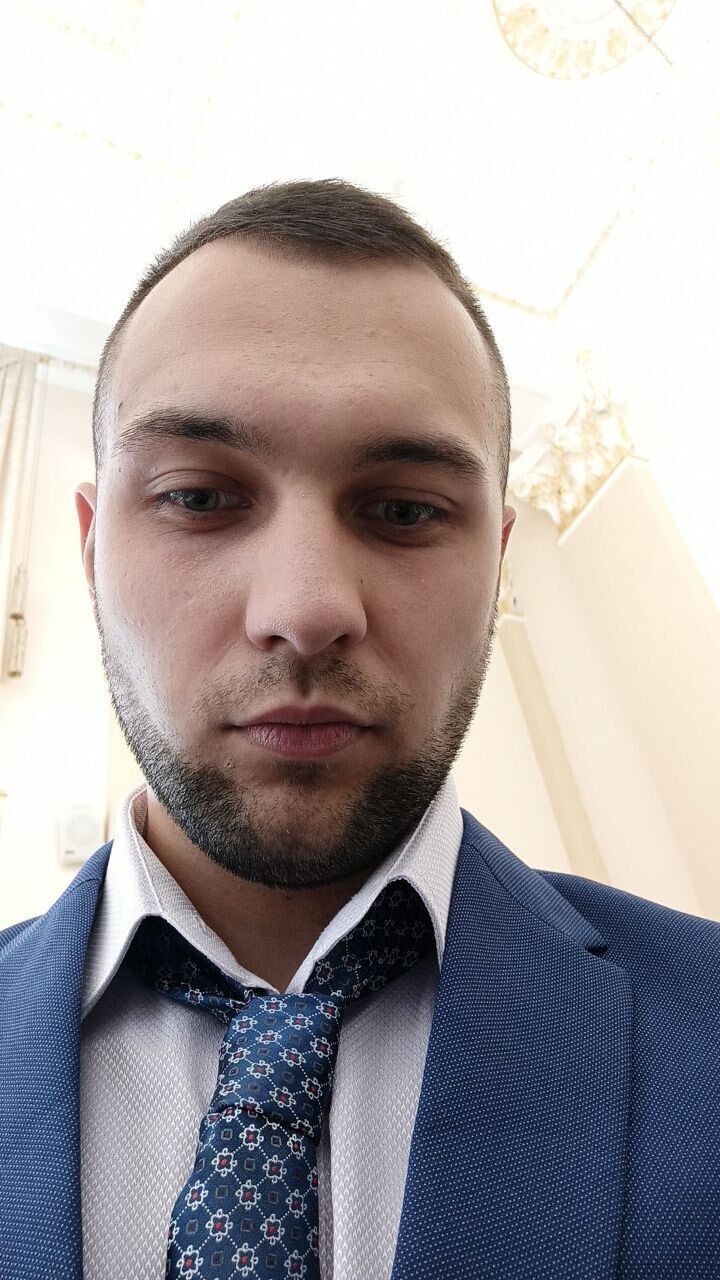  41939004  Daniil, 24 ,    