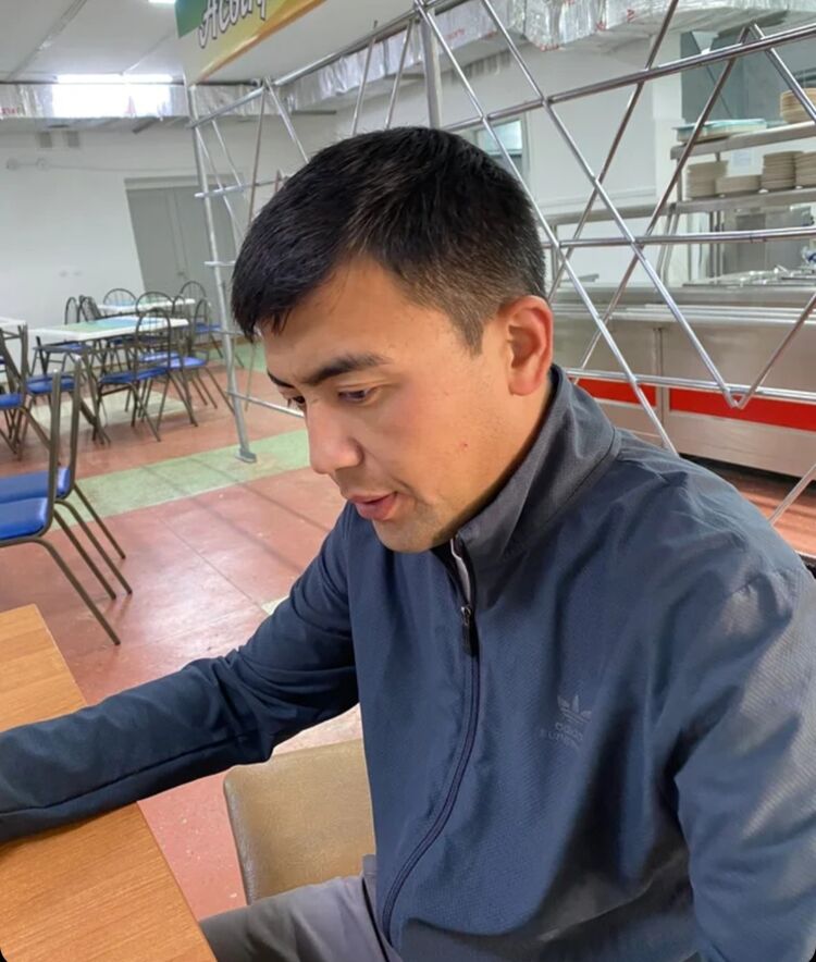  49904404  Uraz, 28 ,    