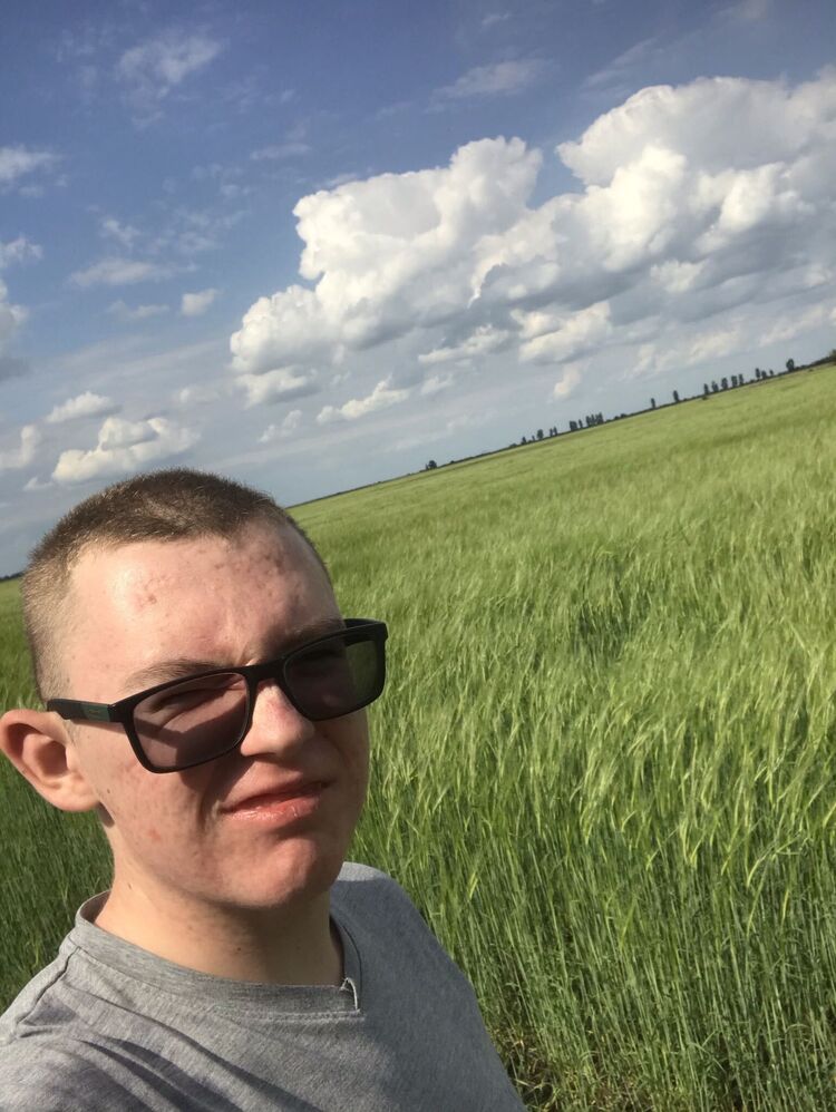  32796314  , 21 ,    