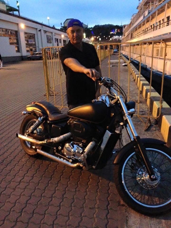  53113904  Oleg, 51 ,    