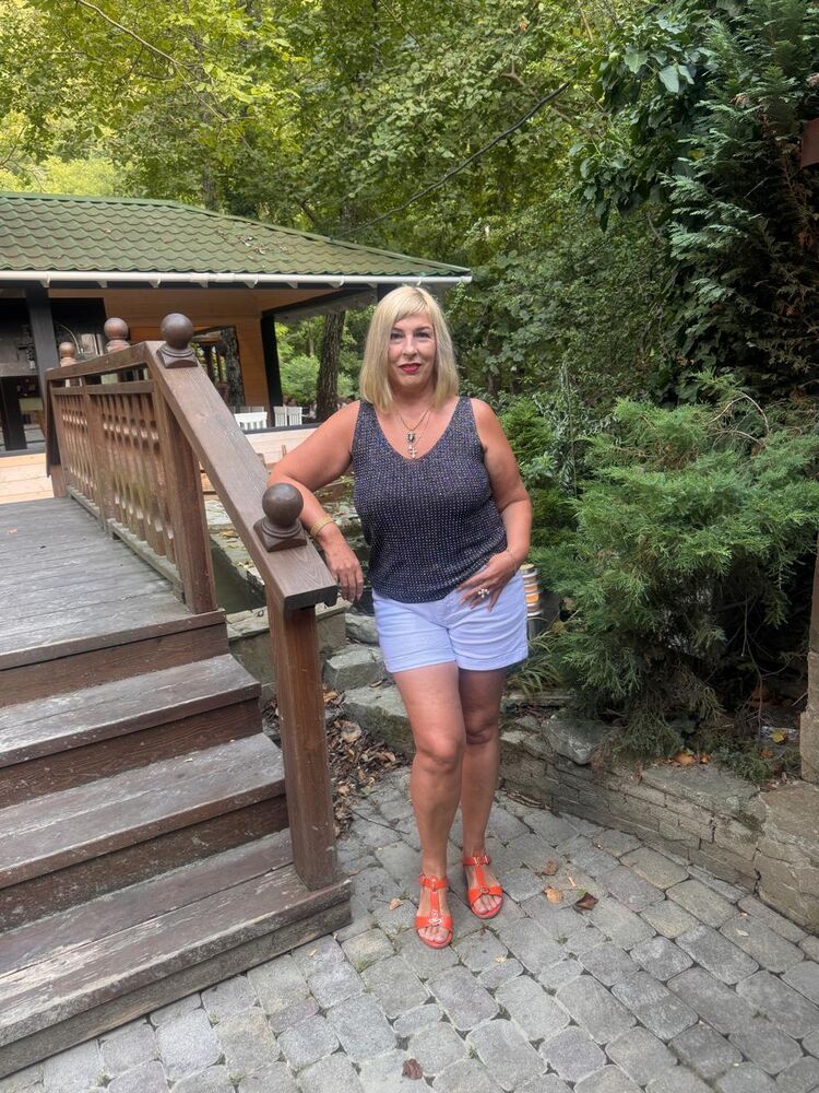  53692704  , 52 ,    -