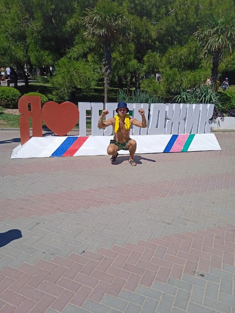  31937974  , 34 ,    