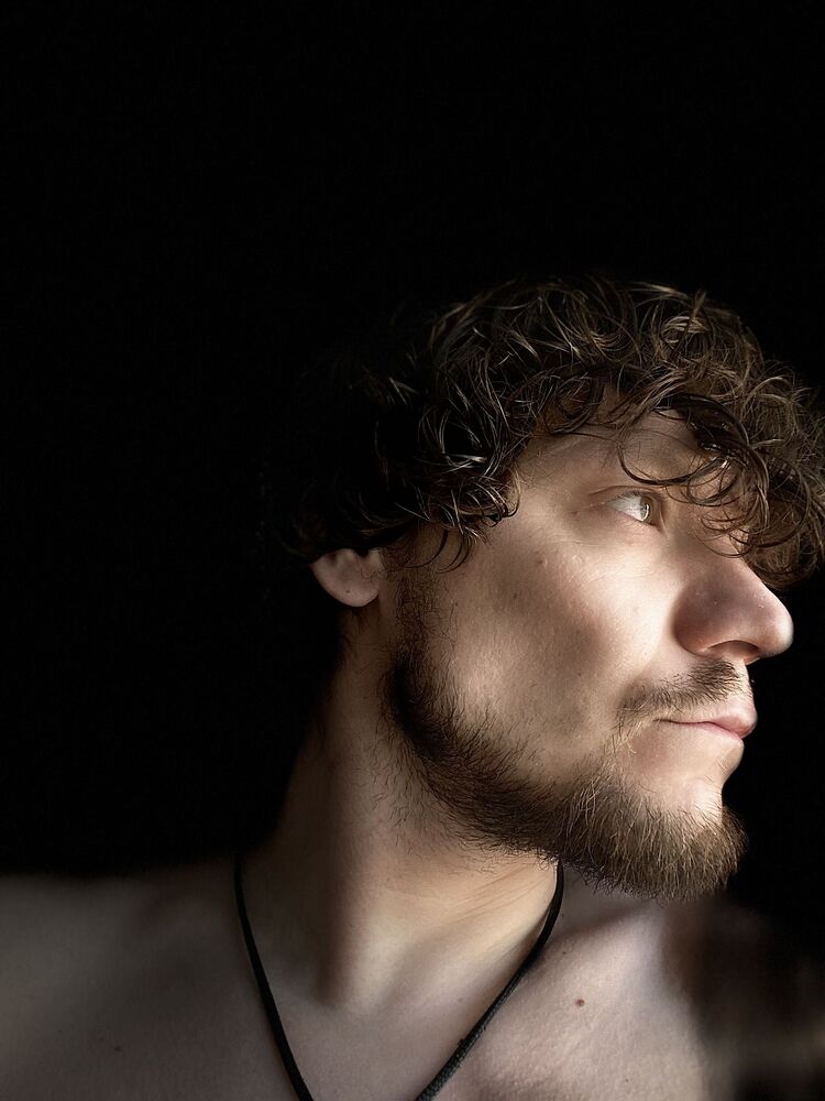 ���� 46672724 ������� Adel, 33 ����, ���� ���������� � �����������