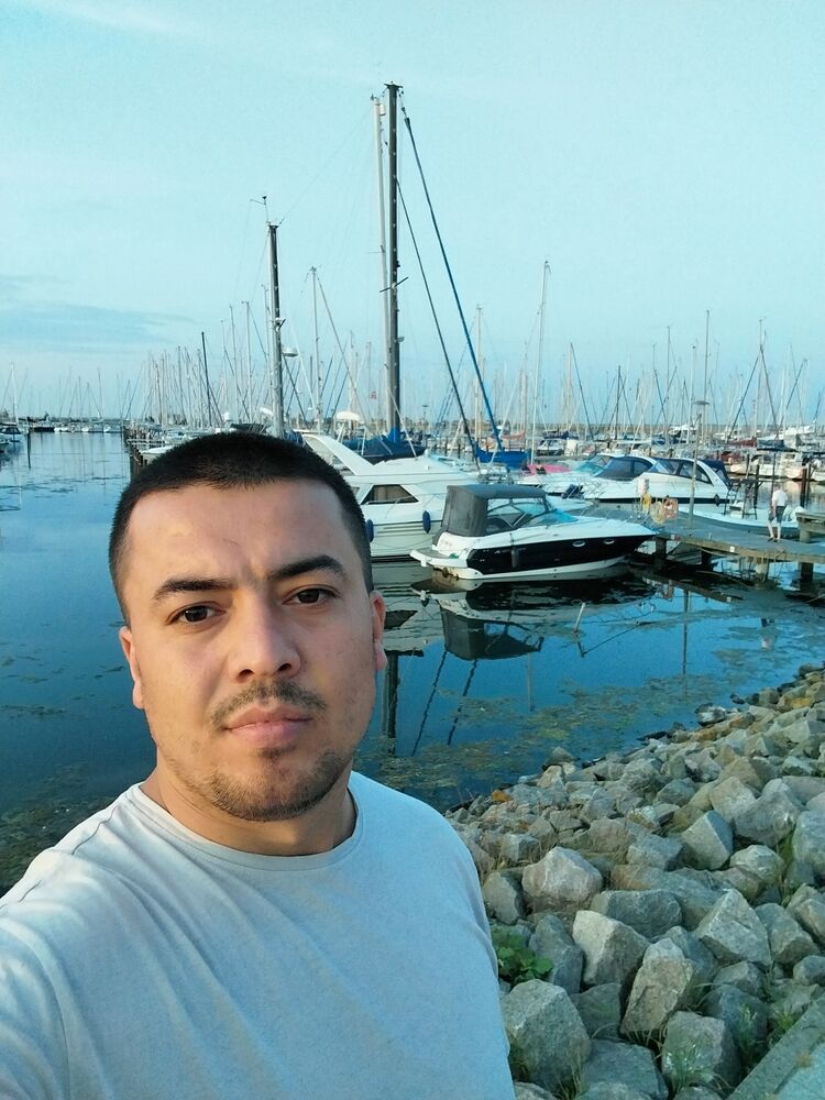  ,   Dima, 33 ,   ,   , c 