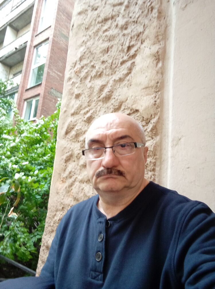 ���� 37998964 ������� �����, 61 ���, ���� ���������� � �����-����������