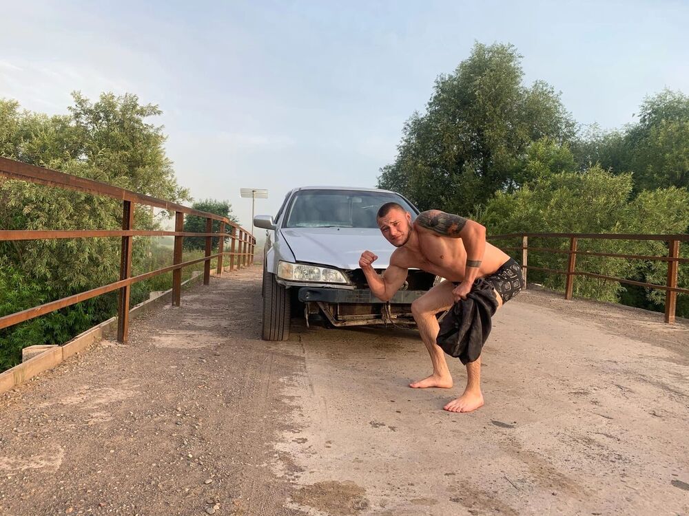  36943504  , 26 ,    
