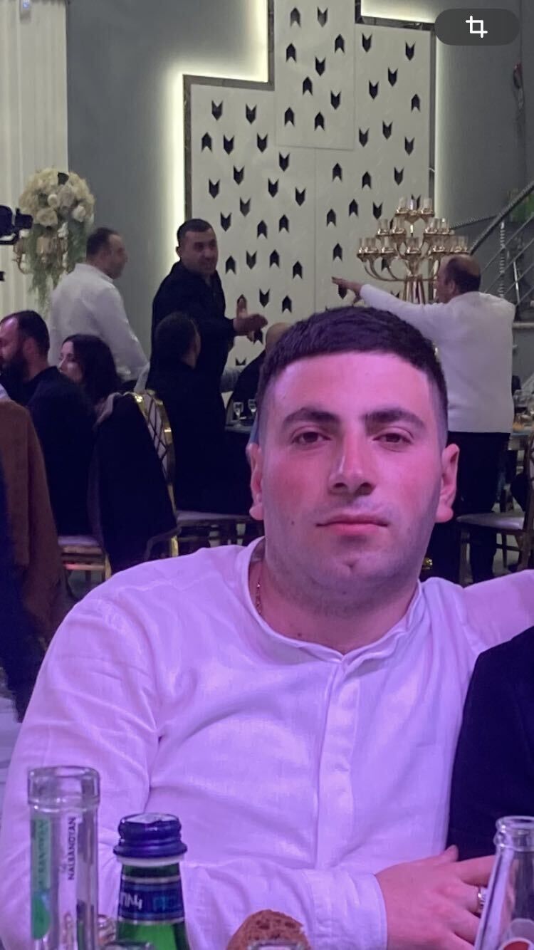 ���� 51029314 ����� Hrach, 24 ����, ���� ���������� � ������