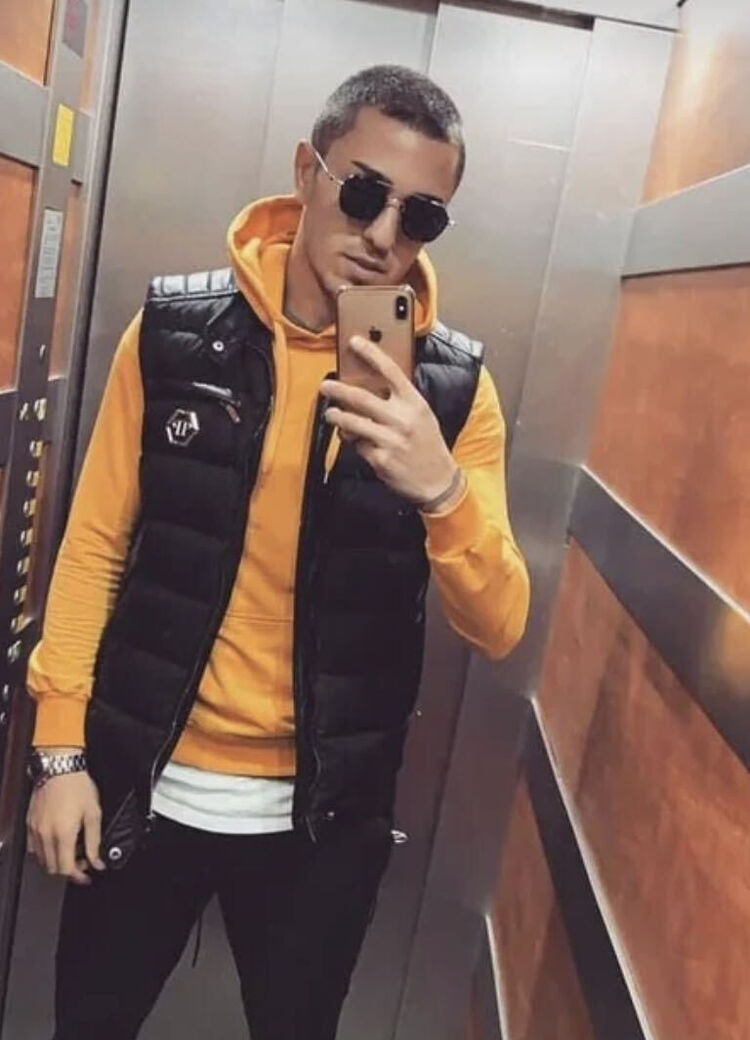  ,   , 28 ,   ,   