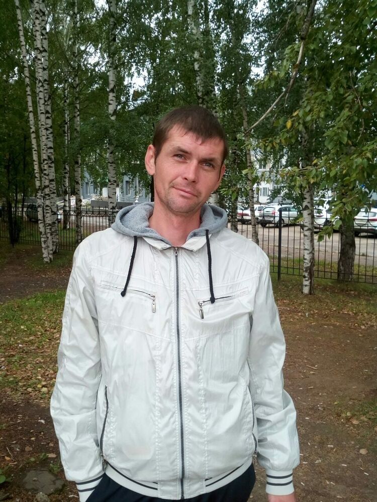  ,   Pavel, 38 ,   ,   , 