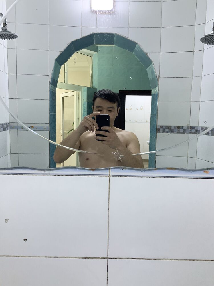  39804124  Berik, 34 ,    