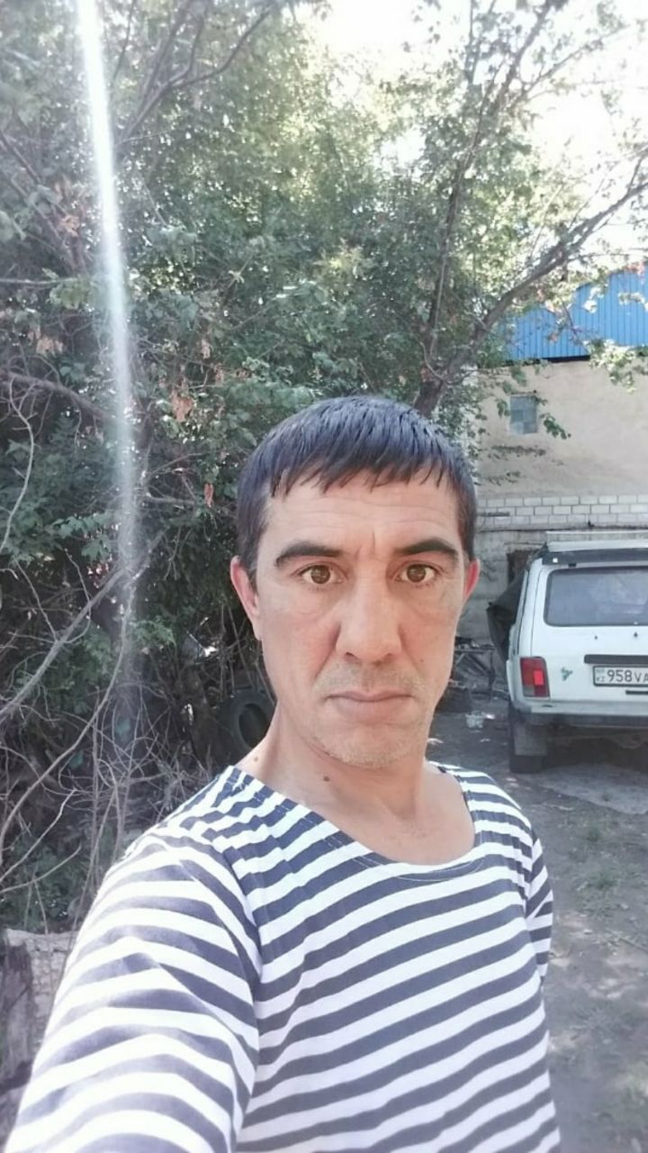  28824824  Dgek, 38 ,    