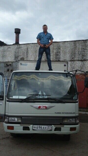  8584024  , 37 ,    -