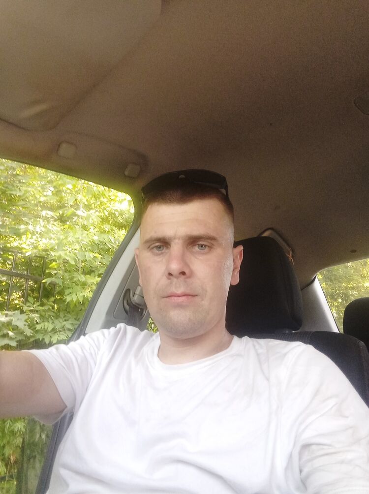  44385304  , 30 ,    