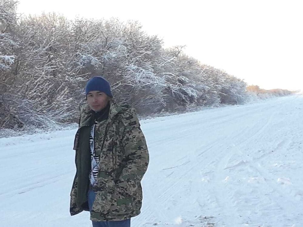  ,   Raiymbek, 40 ,  