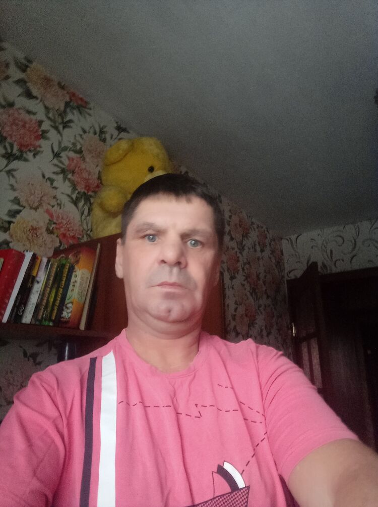  48347174  Sergey, 47 ,    