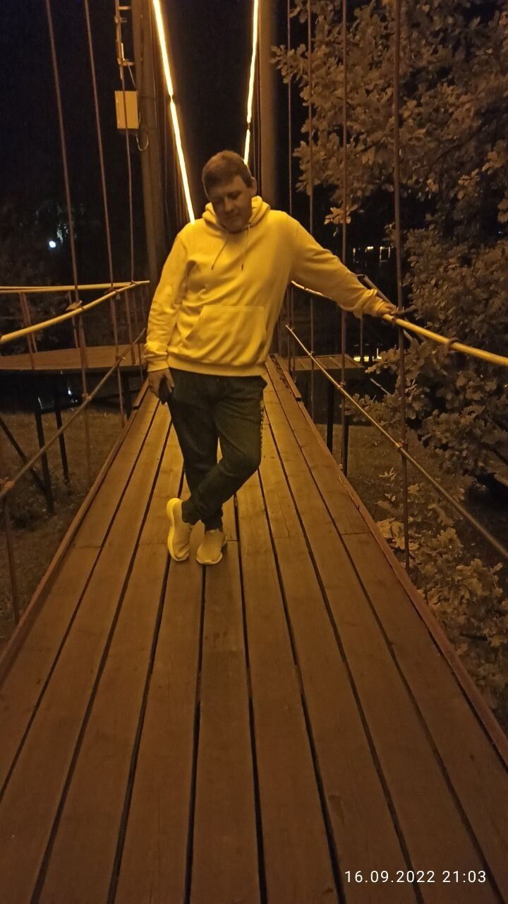  ,   Aleksei, 33 ,   ,   , c 