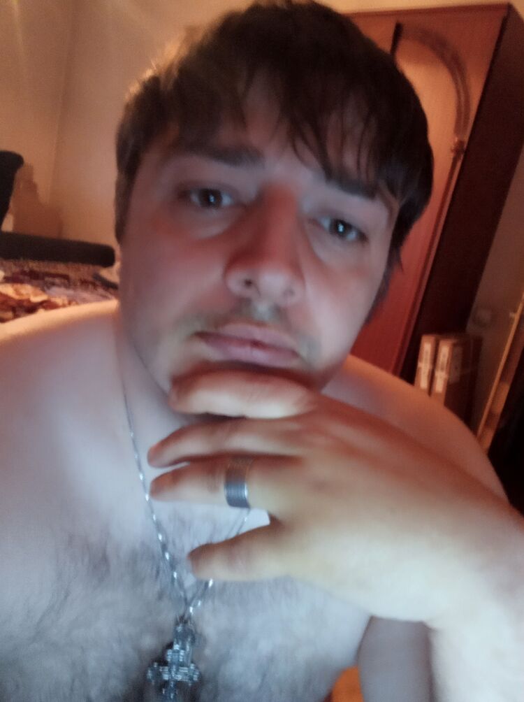  ,   Denis, 38 ,   ,   