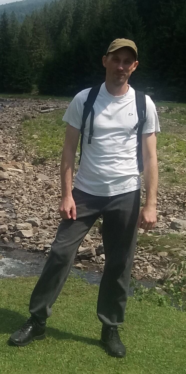  48613654  , 42 ,    