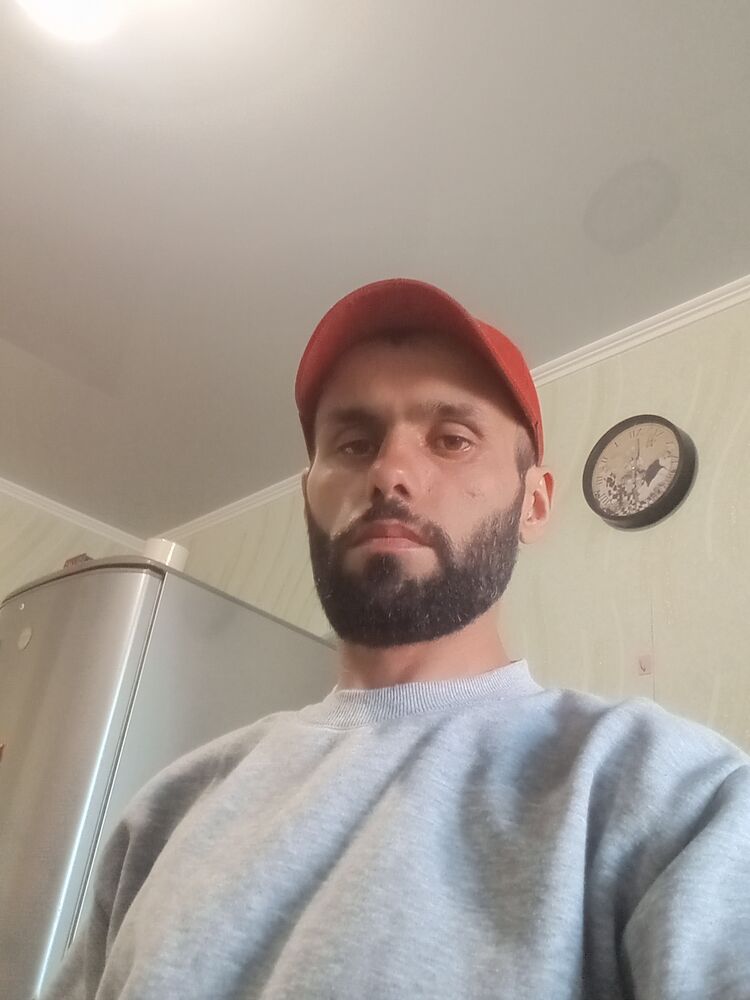  ,   Parviz, 34 ,   ,   