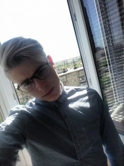  12835914  Sergey, 25 ,    