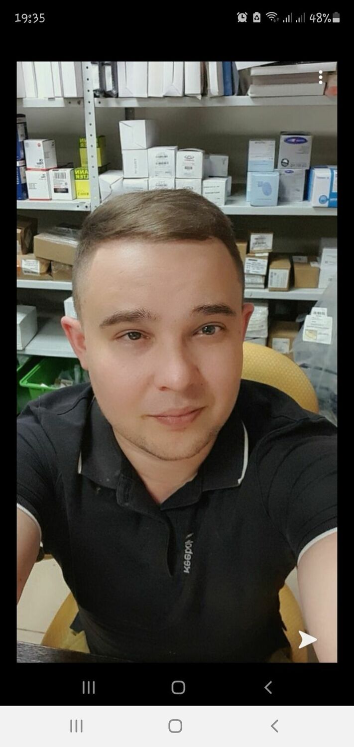  27614164  Alexander, 37 ,    