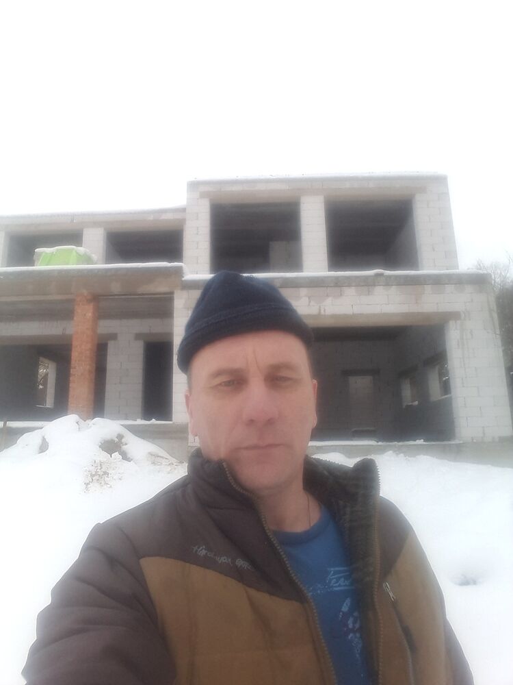  ,   Andre, 46 ,   