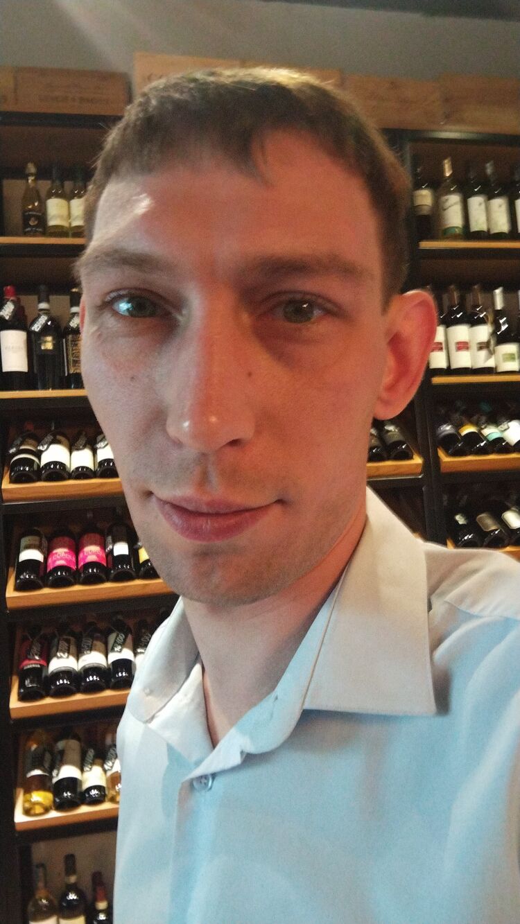 ���� 42627714 ������� Maxim, 32 ����, ���� ���������� � ������