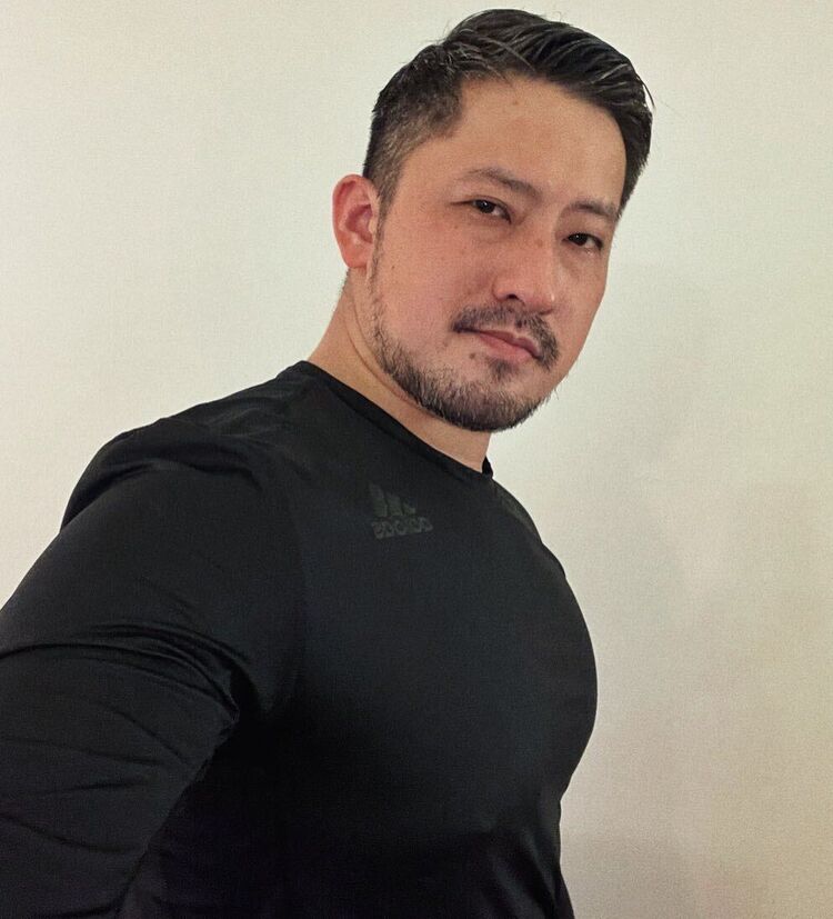  44317844  HanWei, 42 ,    Beverly Hills
