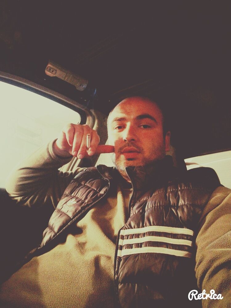  9154374  Giga, 38 ,    