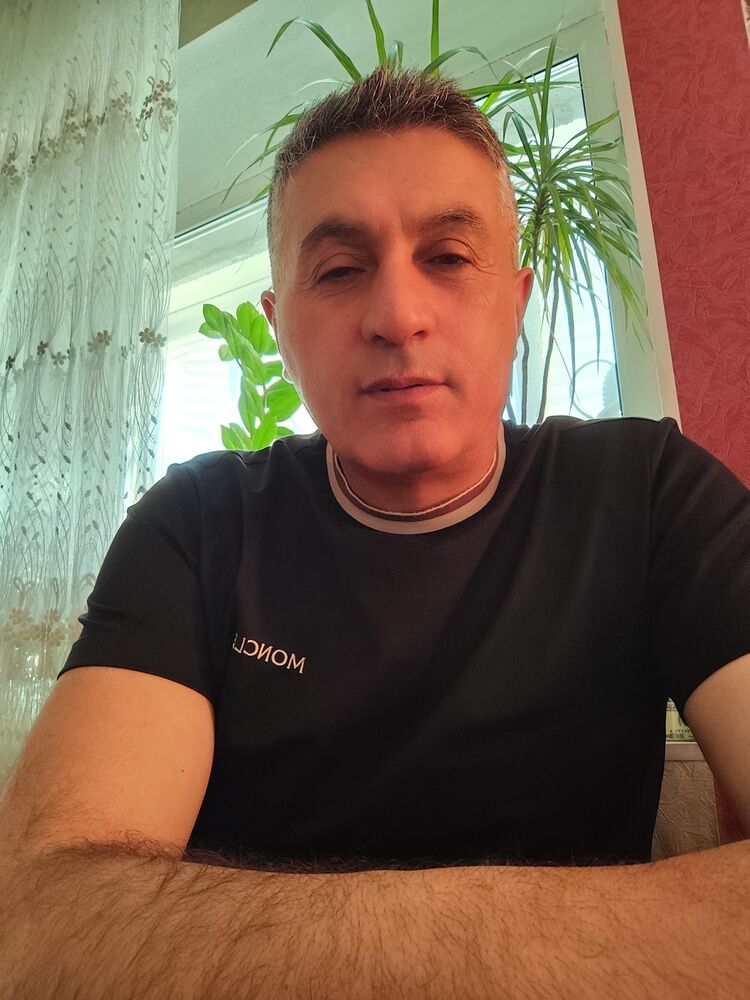  53468324  Mehmet, 50 ,    