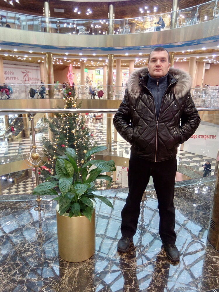  11707654  Jeka, 48 ,    