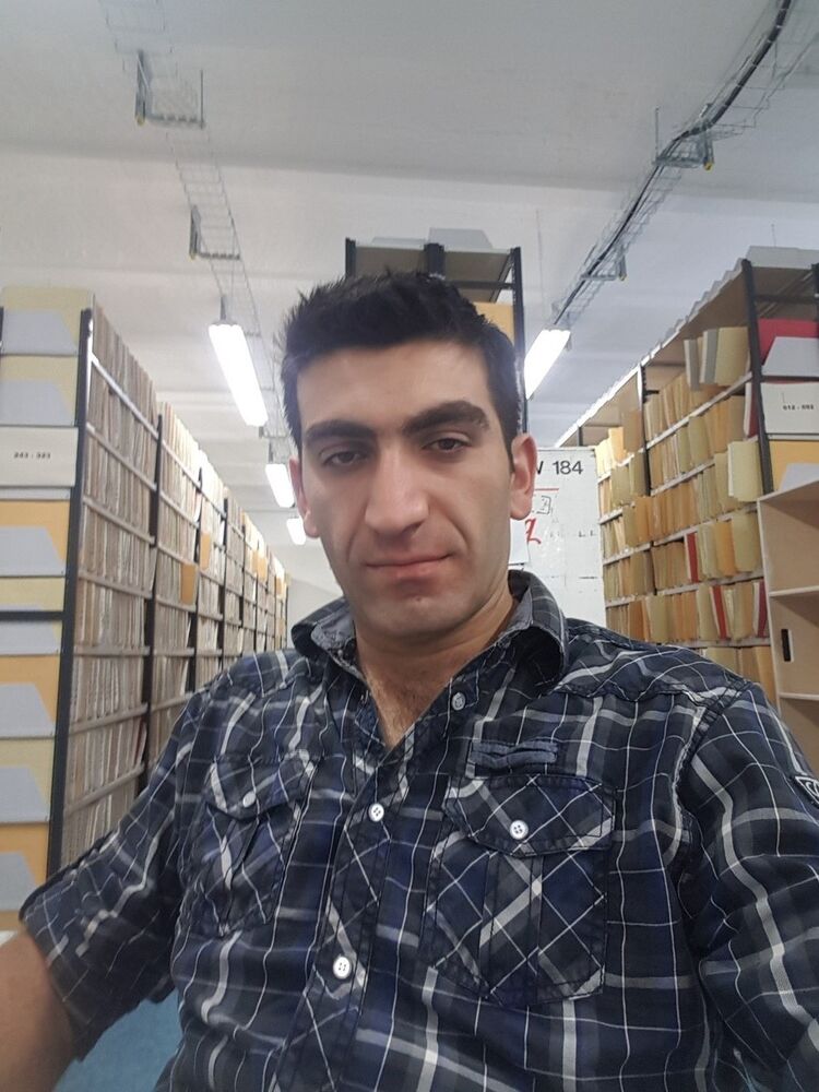  ,   Vahe, 39 ,   ,   , c 
